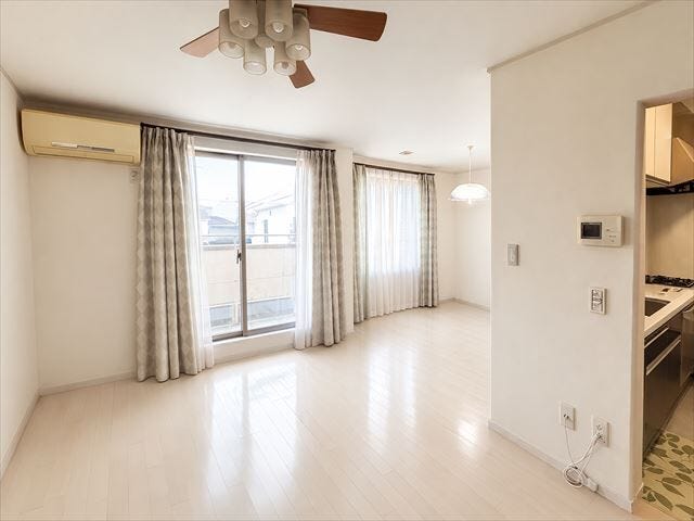 ※家具消し加工をおこなっています