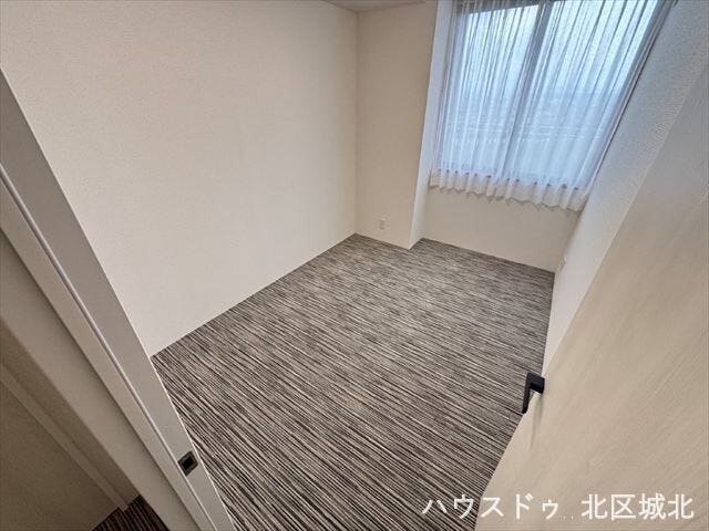 5.5帖洋室
3LDKだから、子ども部屋もしっかり確保。自分だけの空間が嬉しいですね♪