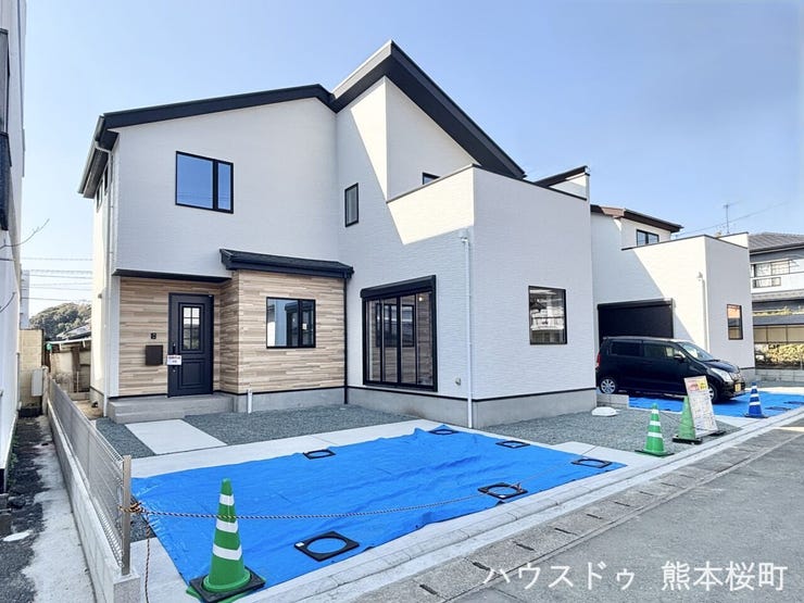 ■理想を叶える新しい暮らしの舞台■高いデザイン性と機能性を兼ね備えた住まい。ここで、家族の新しい物語が始まります。