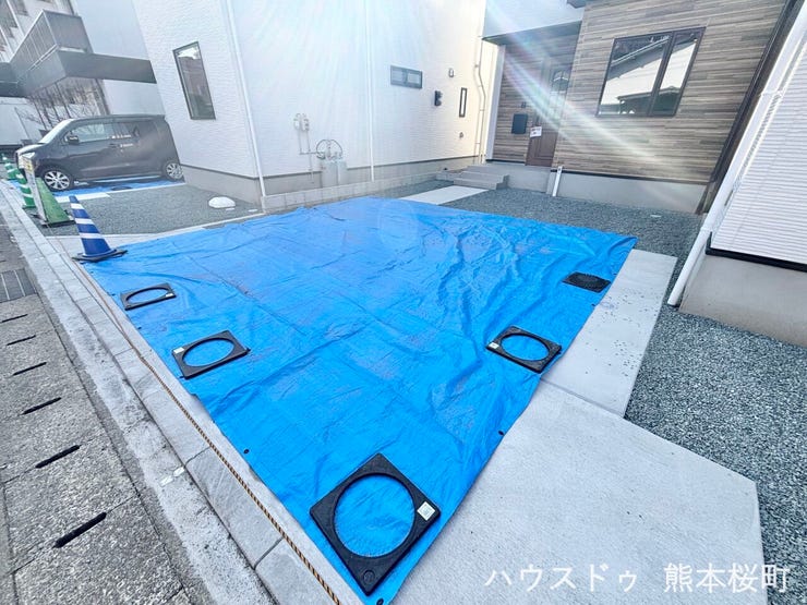 ■車と趣味の幅が広がる場所■単なる駐車スペースではない、洗車やタイヤ交換、DIYにも使える多目的な屋外スペースです。