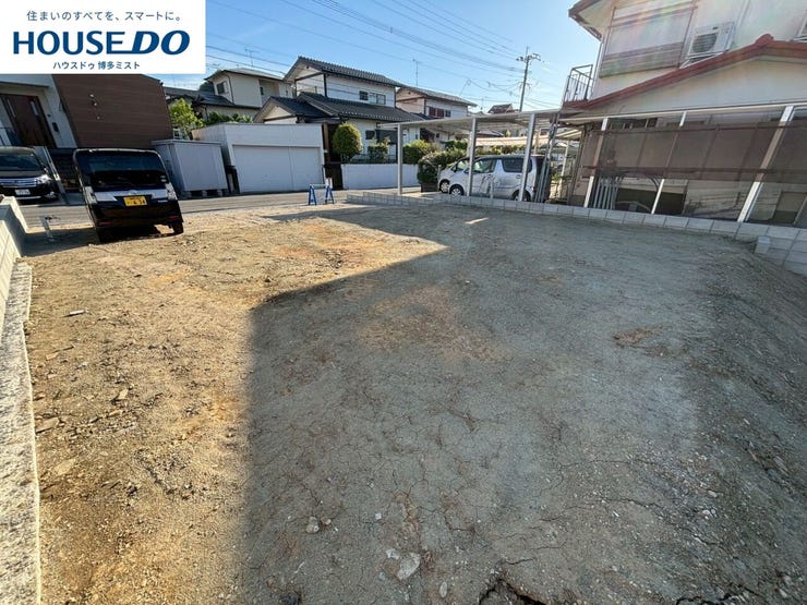 【糟屋郡志免町志免桜丘 新築戸建て】■駐車スペース4台分■志免南小学校まで歩12分(5月7日撮影)