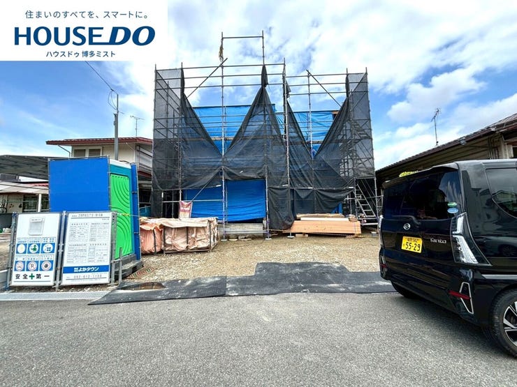 【糟屋郡志免町志免桜丘 新築戸建て】■駐車スペース4台分■志免南小学校まで歩12分(6月21日撮影)