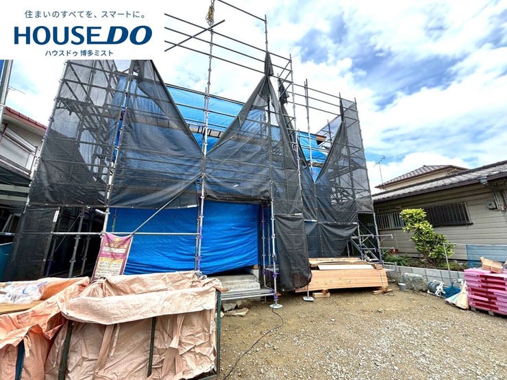 【糟屋郡志免町志免桜丘 新築戸建て】■駐車スペース4台分■志免南小学校まで歩12分(6月21日撮影)