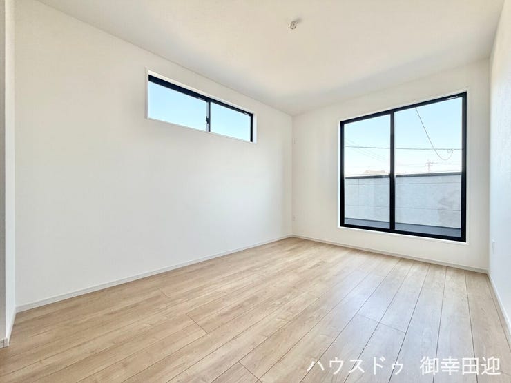 ■2階7.6帖洋室■心からリラックスできる静けさ、上質な眠りで、毎日をリセットします。明日への活力を養う空間です。