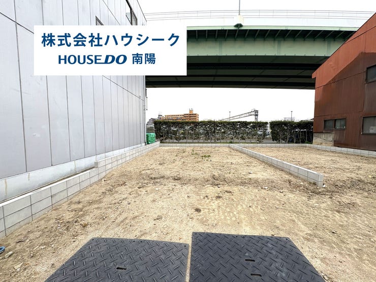 【外観】
3月16日撮影♪
近隣に同メーカーの完成建物がございますので、いつでも案内可能です♪
当日のご案内もOK!平日はお仕事帰りの時間でもOK!