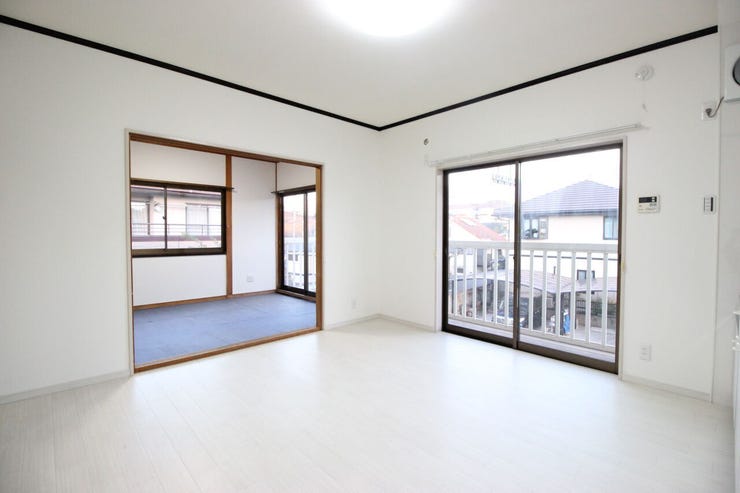 8帖ダイニングキッチン