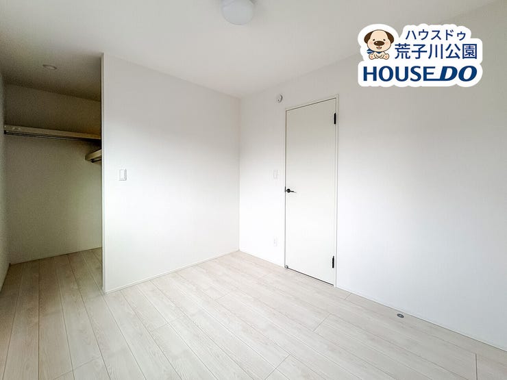 北側5.25帖洋室