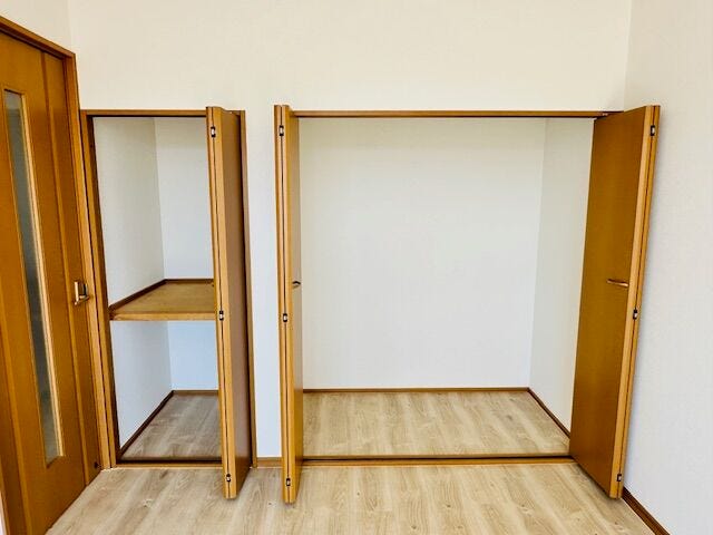 洋室7.5帖 クローゼット