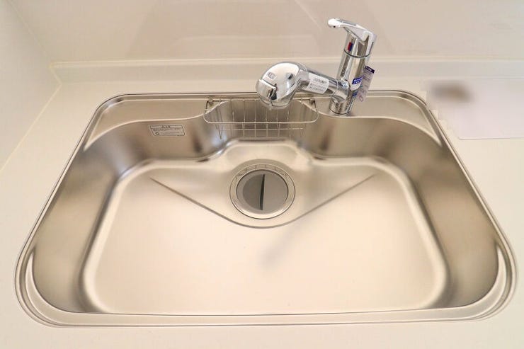 【sink】
リビングダイニングで遊ぶ子どもたちと会話をしながら家事が出来るカウンターキッチン♪