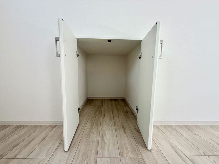 ストック品もたくさん収納できます♪