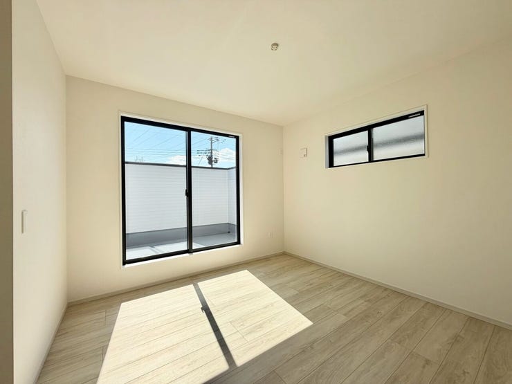 6.1帖の洋室になります。