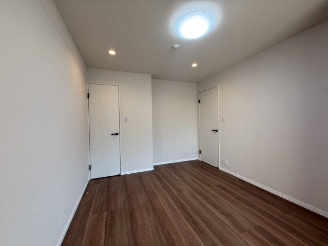 洋室7.4帖