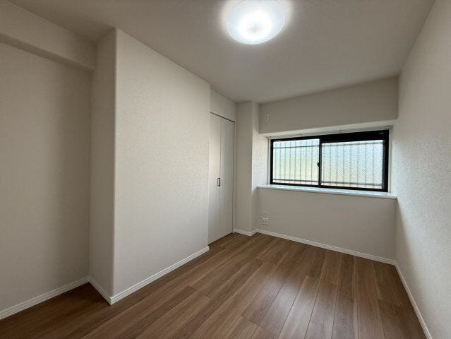 洋室5.7帖