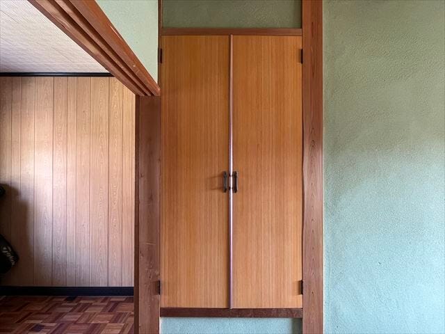 あると嬉しい廊下収納は掃除用品を入れたり、各部屋に収まりきらないものを収納したりと重宝しますね♪