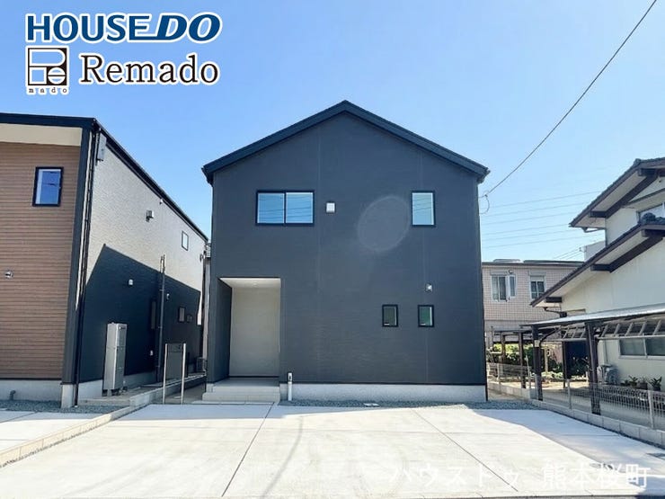 【外観】
■家の印象を決める「顔」■街並みに美しく調和しながら、帰るたびに誇らしく思える、あなたのためのシンボルです。