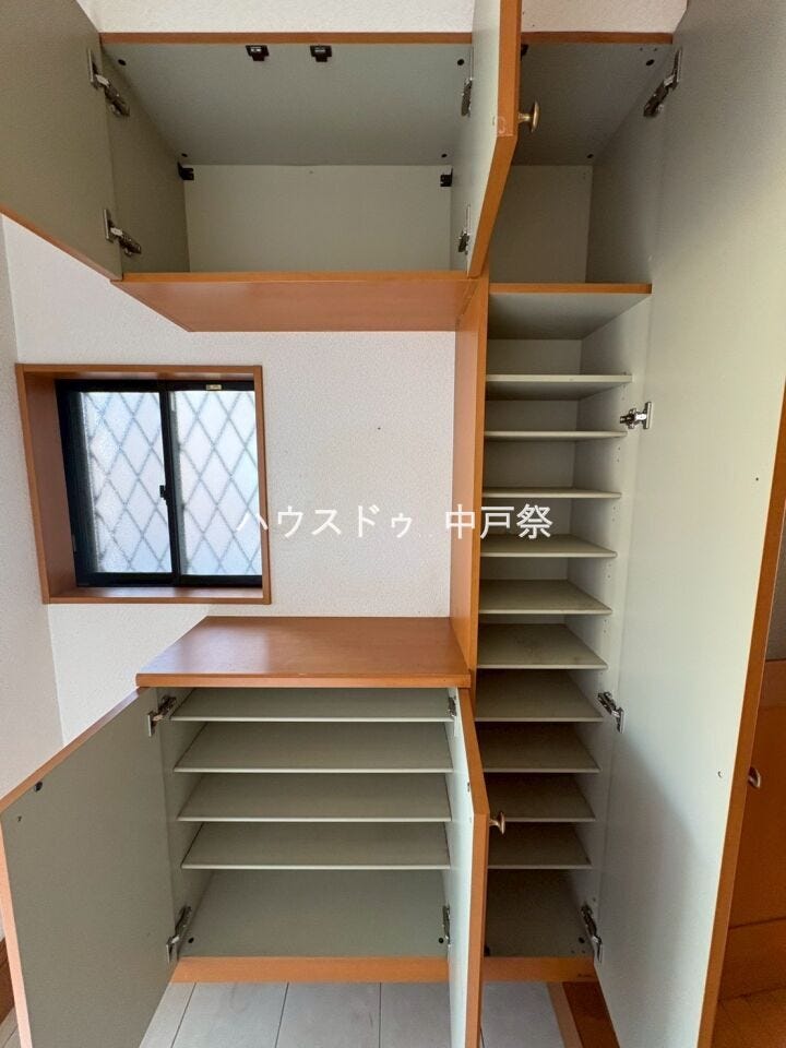 靴の収納も多くご家族分全部整理整頓出来ますね☆彡