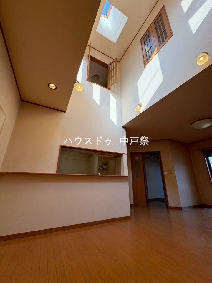 吹抜け
明るく開放感のあるリビング☆彡