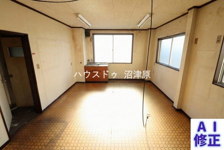 ※現況家具等有、売主様のプライバシーに配慮しCG加工により家具等消去した画像となり、現況との相違がある場合は現況を優先致します。