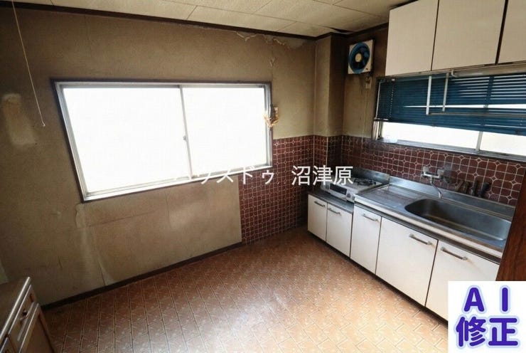 ※現況家具等有、売主様のプライバシーに配慮しCG加工により家具等消去した画像となり、現況との相違がある場合は現況を優先致します。