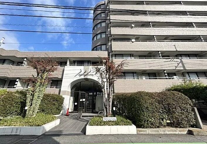 【外観】
●令和7年11月新規フルリノベーション物件♪
●南西向きにつき陽当たり良好◎