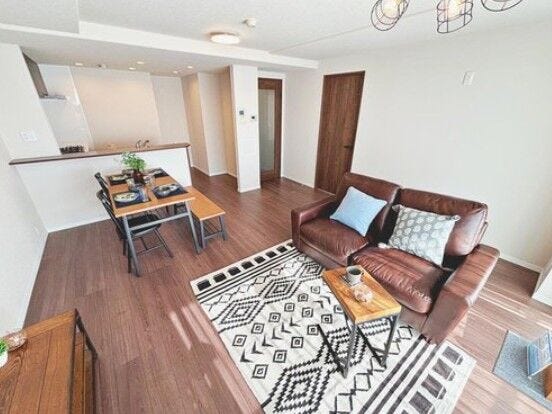 陽当たりの良い気持ちのよいリビング♪