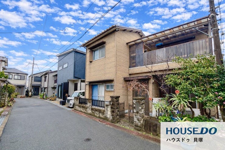 静かで落ち着いた閑静な住宅地です。
子育て世代の生活環境としても最適です◎