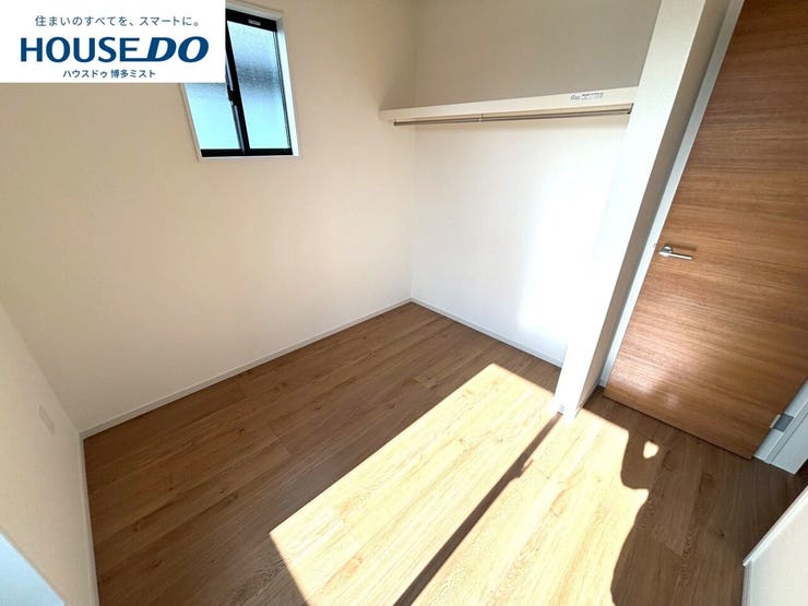 【家族のプライベート空間】お子様の成長に合わせて、プライバシーを考えた子供部屋も大切。収納や採光を考え、過ごしやすい空間に。