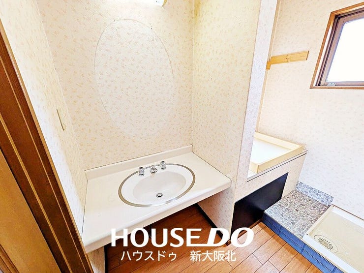 ■広々とした洗面スペースです!
■家族が多い方にもおすすめですね!