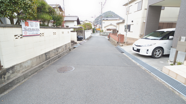 お問い合わせはハウスドゥ中地南まで♪