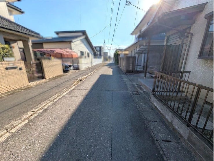 前面道路
2025/11/17撮影