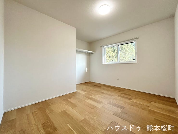 ■2階6帖洋室■心からリラックスできる静けさ、上質な眠りで、毎日をリセットします。明日への活力を養う空間です。