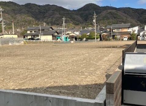 季節ごとに表情を変える山の景色を、自宅で楽しめます。