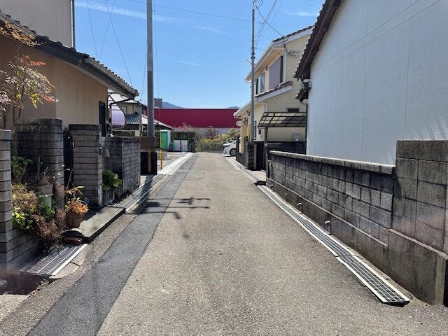 南北側道路 北から南方向