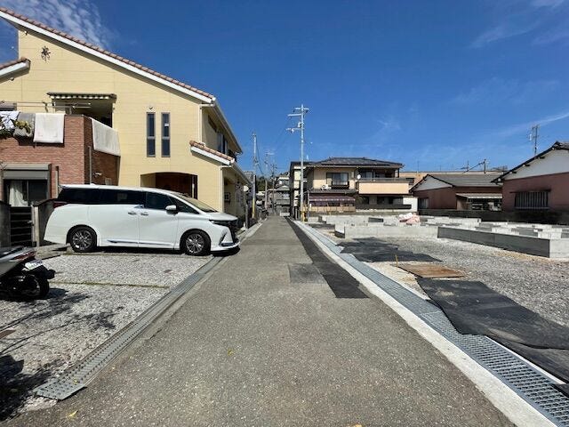 南北側道路 南から北方向
