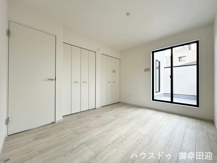 ■2階6.3帖洋室■心からリラックスできる静けさ、上質な眠りで、毎日をリセットします。明日への活力を養う空間です。