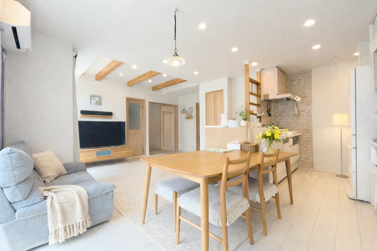 ※画像はイメージです。
実際の写真に家具や調度品をCG合成したものです。
(家具等は販売に含まれておりません)