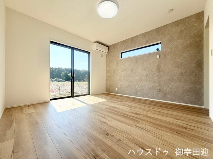 ■8帖洋室■心からリラックスできる静けさ、上質な眠りで、毎日をリセットします。明日への活力を養う空間です。