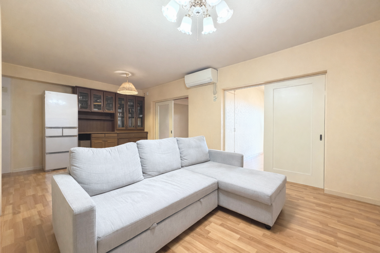 内装やディスプレイを自分たちらしくこだわれば、
リビングが家族の愛着のある空間になりますね。