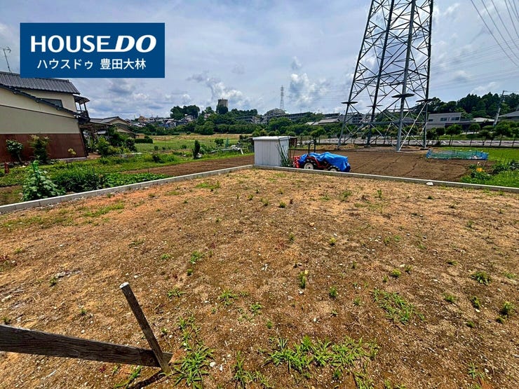 【外観】
*根川小学校・豊南中学校*
見るだけ聞くだけOK!【お気軽に資料請求!不動産のことならなんでも/ハウスドゥ豊田大林】
