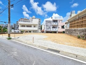 那覇市首里久場川町１丁目