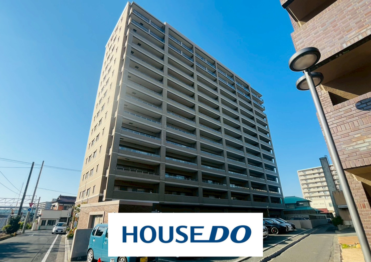 【外観】
市内どこへ行くにも便利な市内中心に位置するマンションです♪