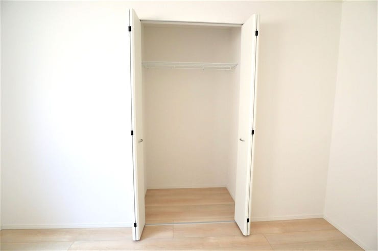 クローゼット 同仕様
全室収納付き♪
お部屋がスッキリ片付きますね♪