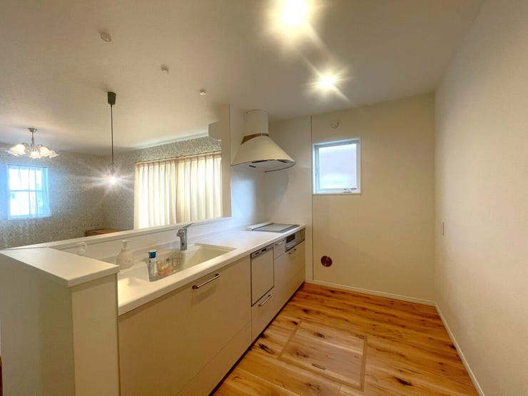 かわいいレンジフードにも注目です♪