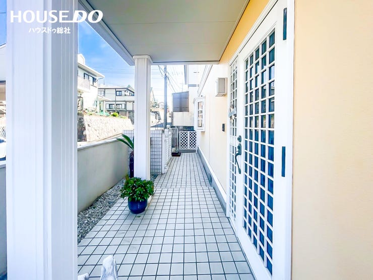 一定高さの塀がプライバシーを保たせてくれます。