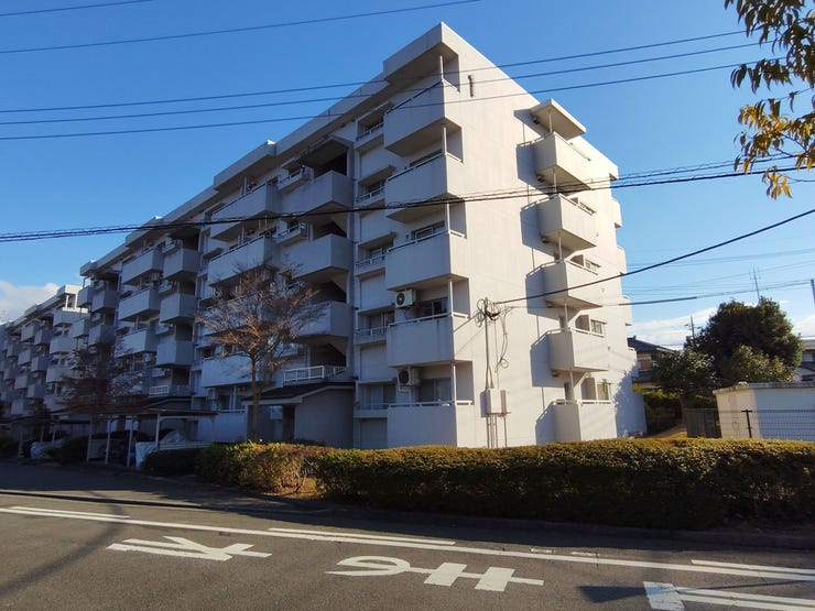 【外観】
閑静な立地