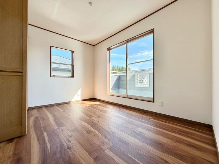 6帖の洋室になります。