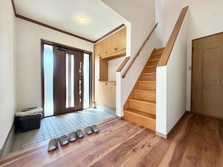 広く開放感があり、シューズボックスも大きめでしっかり収納可能です♪