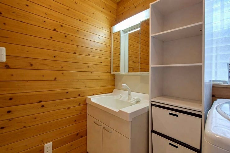 ※空室をイメージしCG加工したものです。
画像は実際の室内写真と間取り図から再現した「室内イメージ」で実際とは多少異なります。