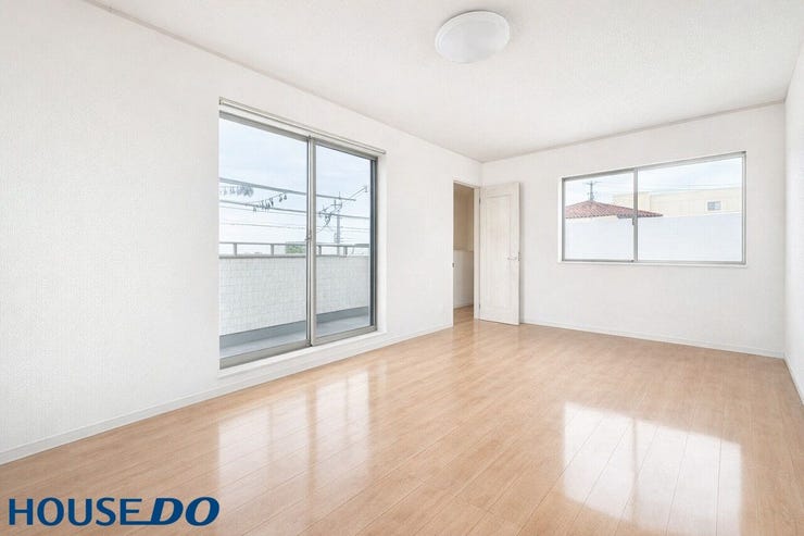 AI加工で家具削除しています