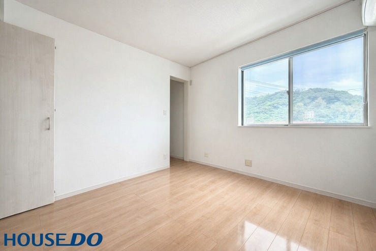 AI加工で家具削除しています